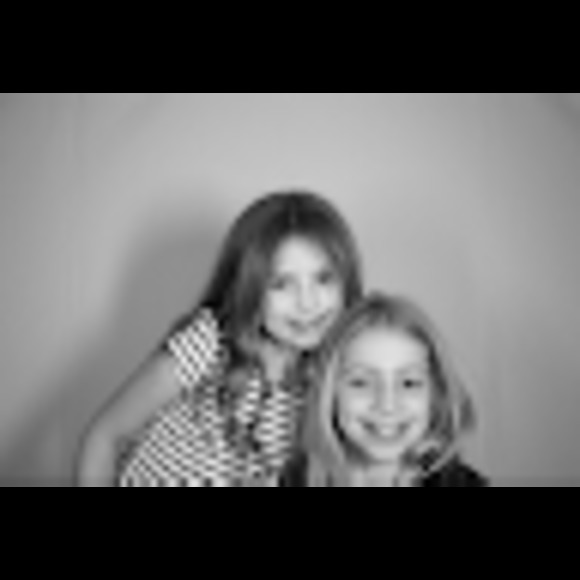 Meet your Posher, Emma - Picture 1 of 1